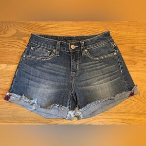 Shyanne size 29 patriotic denim shorts